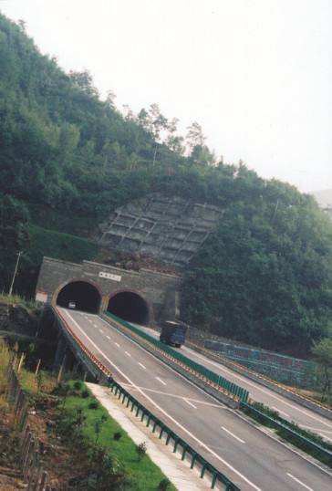 ������惦�����ӡ��㌎���ٹ�·��ʮһ�˶�