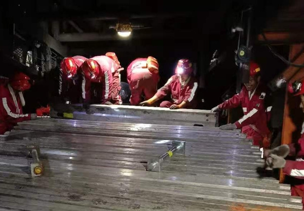 陜煤建設機電安裝公司：咬定工期不放松，施工大干爭先鋒