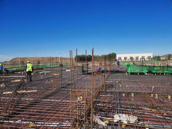 陜煤建設韓城分公司土建九項目部演繹24小時施工奮戰奏鳴曲