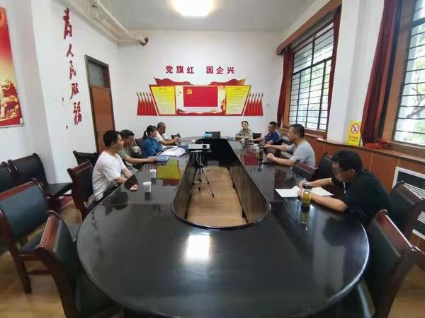 陜煤建設設計研究院:鐵運分公司機車維修中心培訓基地工程項目綜合樓順利完成主體驗收