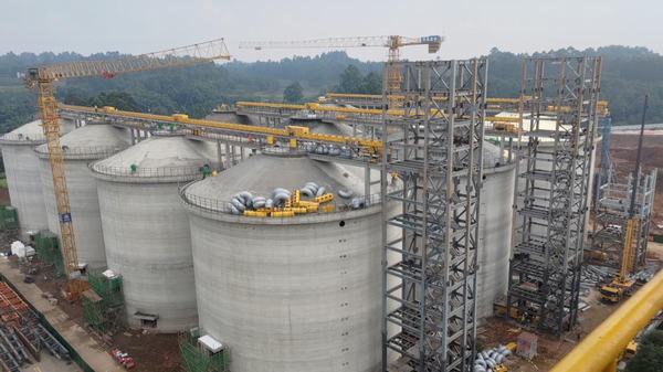 陜煤建設銅煤公司承建的四川中儲糧項目順利交付安裝