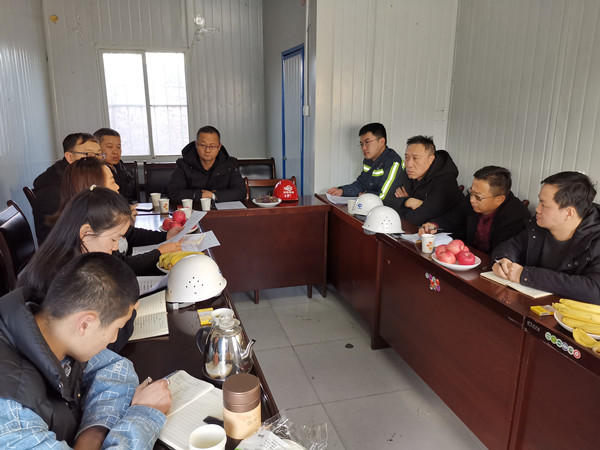 陜煤建設機電安裝公司承建的趙石畔煤礦安裝工程通過驗收