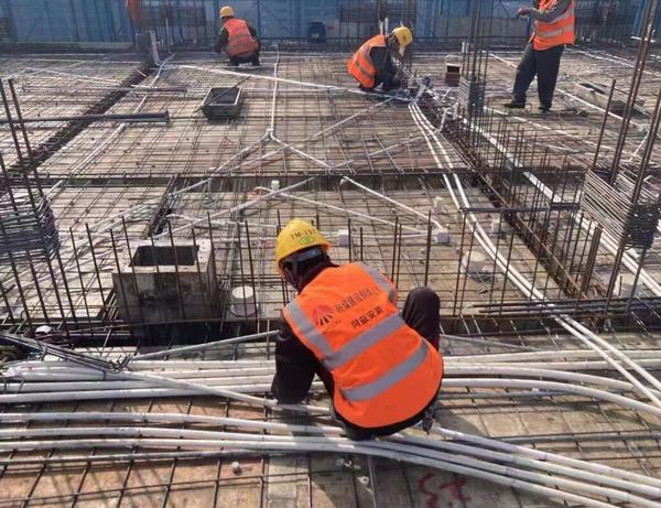 陜煤建設銅煤公司搶抓施工黃金期，決戰(zhàn)二季度