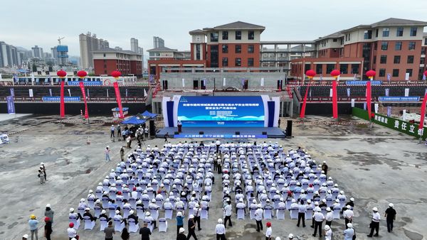 安康市建筑領域高質量發展與高水平安全現場觀摩會在陜煤建設漢陰縣實驗中學二期項目現場舉辦 安康市建筑領域高質量發展與高水平安全現場觀摩會在陜煤建設漢陰縣實驗中學二期項目現場舉辦