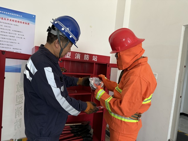 陜煤建設(shè)洗選煤運(yùn)營公司榆陽運(yùn)營項(xiàng)目部:吹響安全生產(chǎn)號(hào)角 點(diǎn)亮現(xiàn)場管理“安全明燈” 陜煤建設(shè)洗選煤運(yùn)營公司榆陽運(yùn)營項(xiàng)目部:吹響安全生產(chǎn)號(hào)角 點(diǎn)亮現(xiàn)場管理“安全明燈”